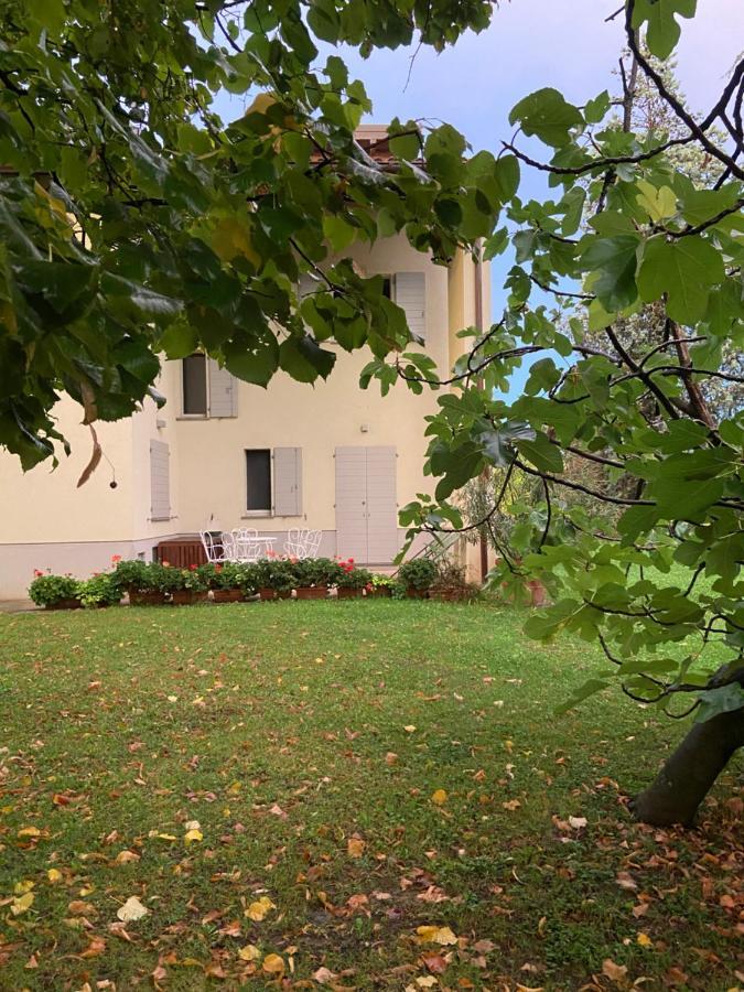 Acero Giallo Parma Eksteriør bilde